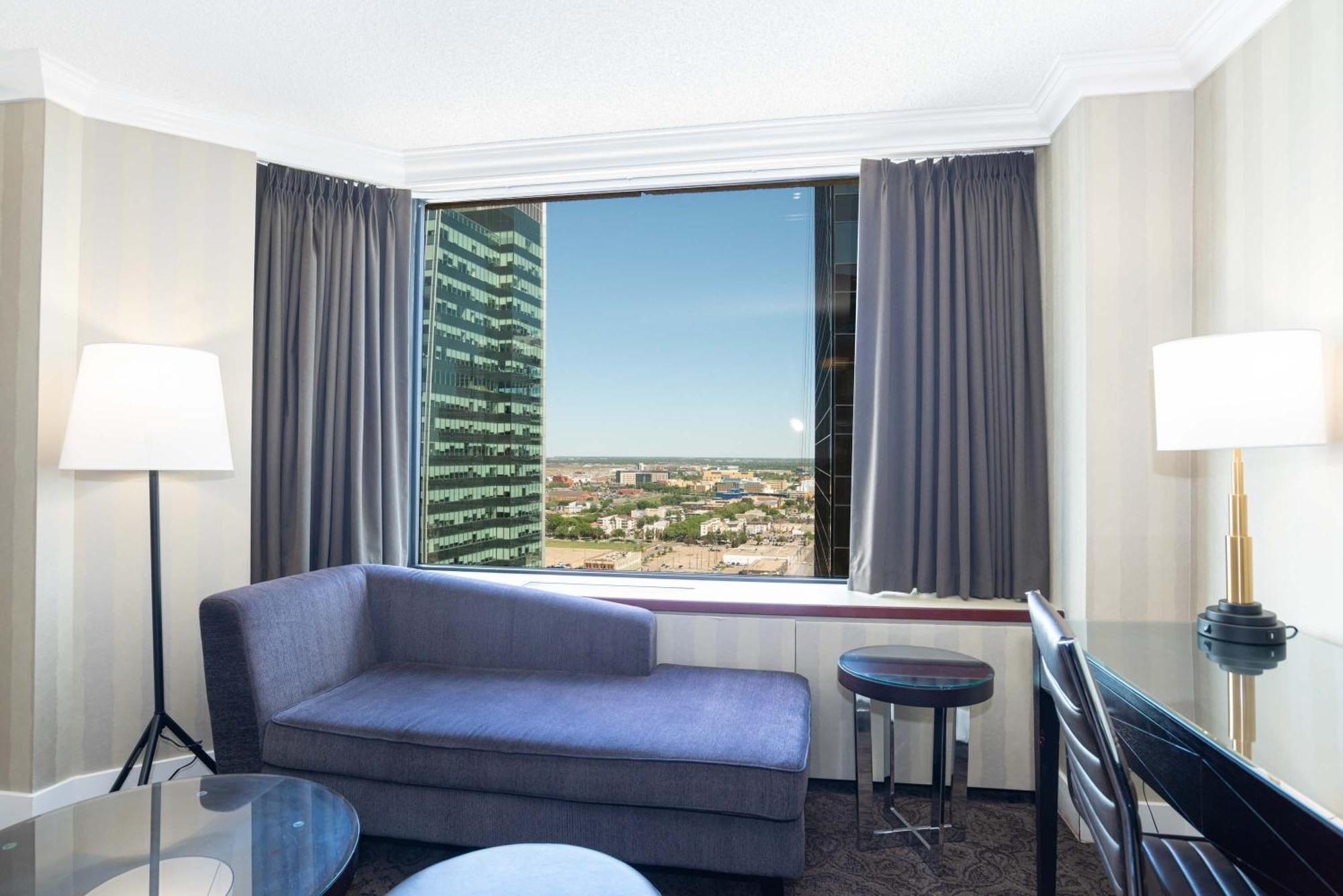 Sandman Signature Edmonton Downtown Hotel Екстер'єр фото